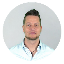 Speaker_Robert_Hacker